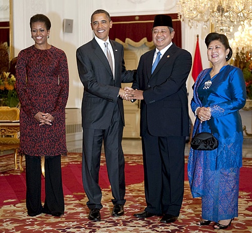 Meeting with Indonesian President, Susilo Bambang Yudhoyono and the First Lady Ani Yudhoyono