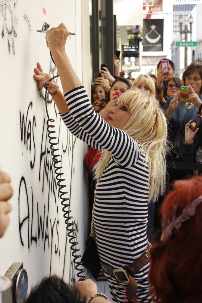 4 Betsey working on her mural