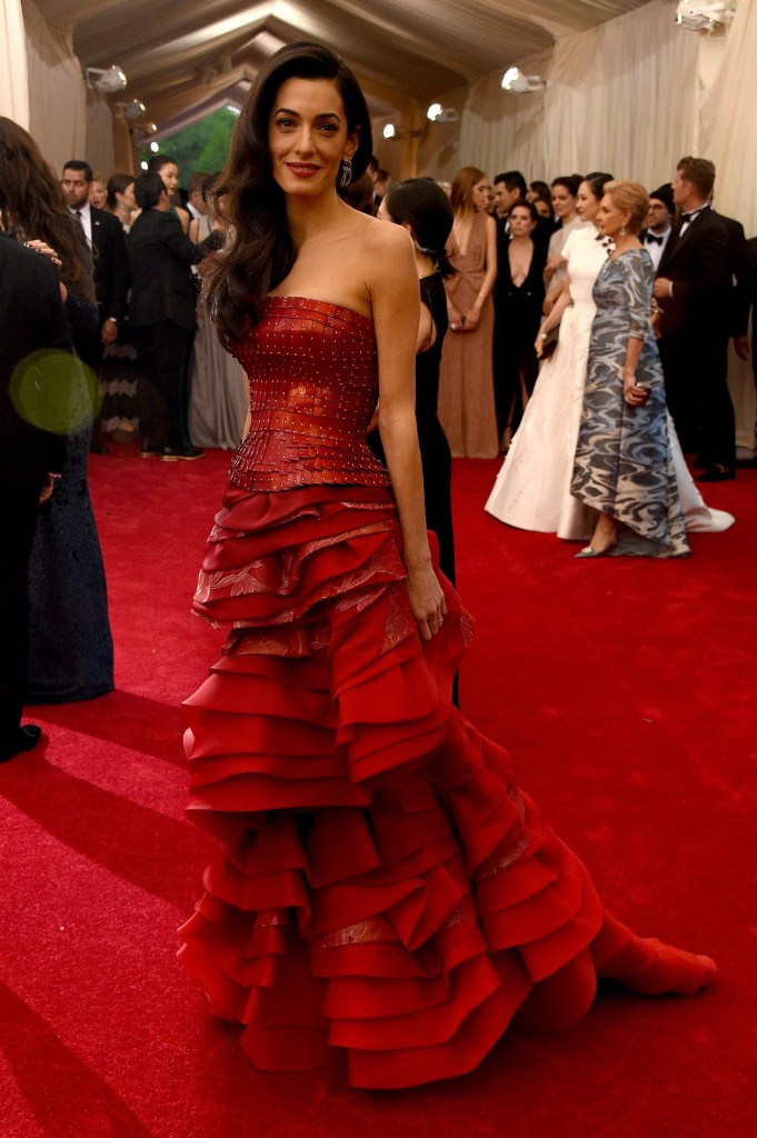 Amal Clooney in Maison Margiela and Lorraine Schwartz jewelry. Image: vogue.com
