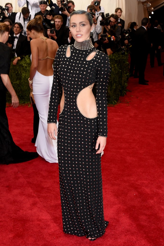 Miley Cyrus in Alexander Wang and Ana Khouri ear cuff. Image: vogue.com